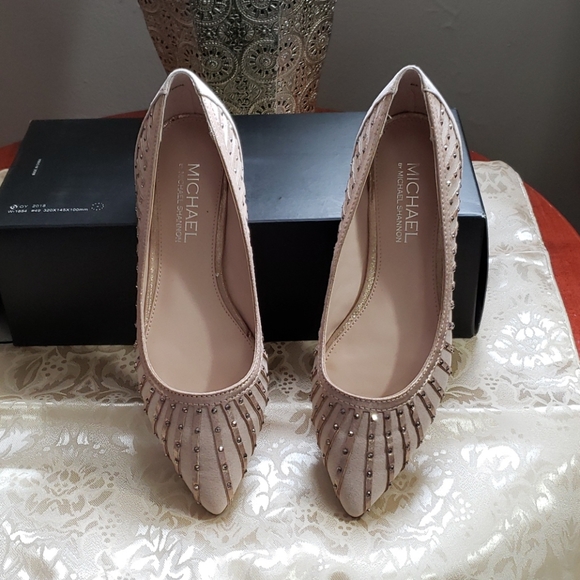 Michael by Michael Shannon Blush Flats - Picture 3 of 8